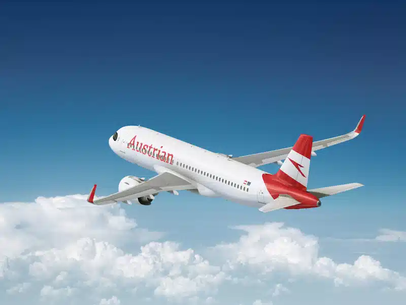Austrian Airlines hat wegen eines anhaltenden Tarifstreits 100 Flüge gestrichen. 
