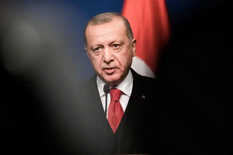 Erdogan promette un nuovo aumento del salario minimo, come parte dei suoi continui sforzi per affrontare l'aumento del costo della vita. 
