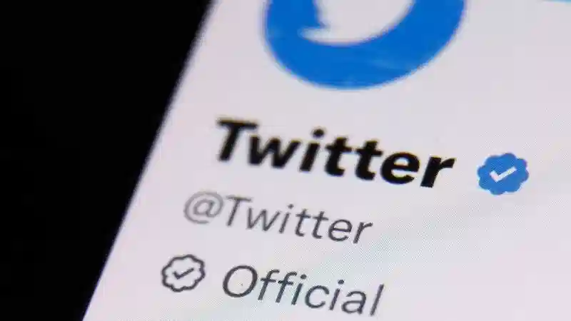 Confusion Over Verification Leaves Legacy Twitter Blue Ticks Intact
