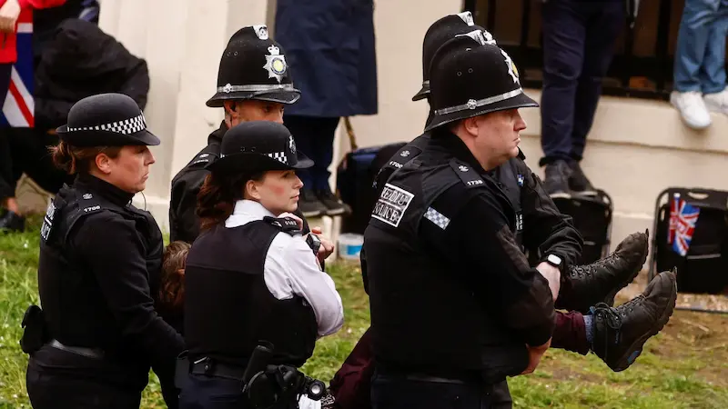 Government minister defends UK police handling of anti-monarchy protests amid backlash.