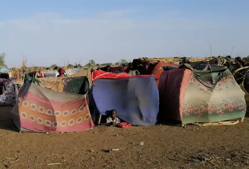 Sudanese citizens look to Jeddah negotiations as a potential solution to conflict.