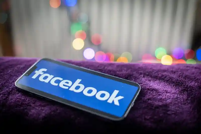 Facebook จะต้องรับผิดชอบต่อการละเมิดความเป็นส่วนตัวที่เกี่ยวข้องกับ Cambridge Analytica ซึ่งเป็นกฎของศาล 