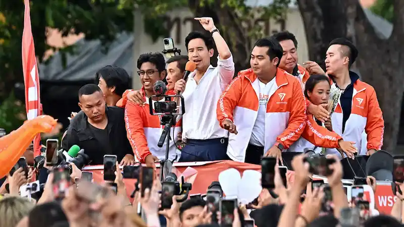 Il vincitore previsto del vincitore delle elezioni thailandesi si impegna a smilitarizzare il paese. 