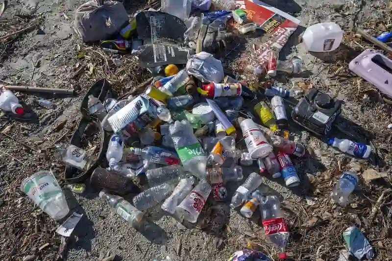 La ONU publicará el borrador del tratado sobre la contaminación plástica esta semana, la anticipación aumenta en todo el mundo. 