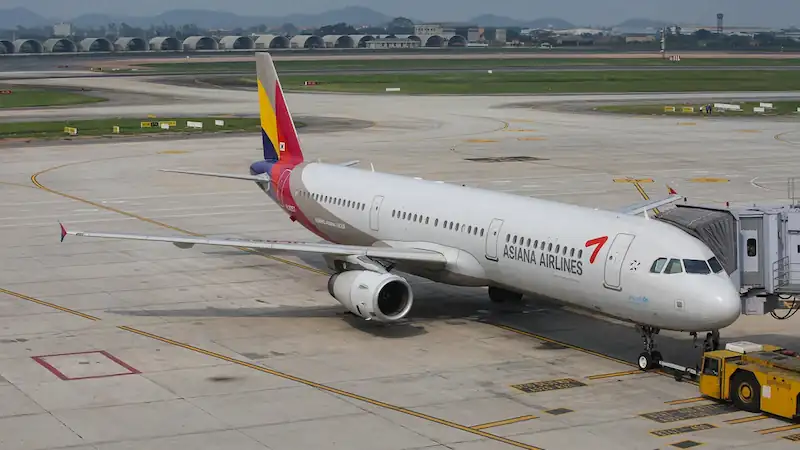 Asiana Airlines o'zining Airbus A321 parkidagi favqulodda chiqish uchun o'rindiqlarni sotishni to'xtatadi. 
