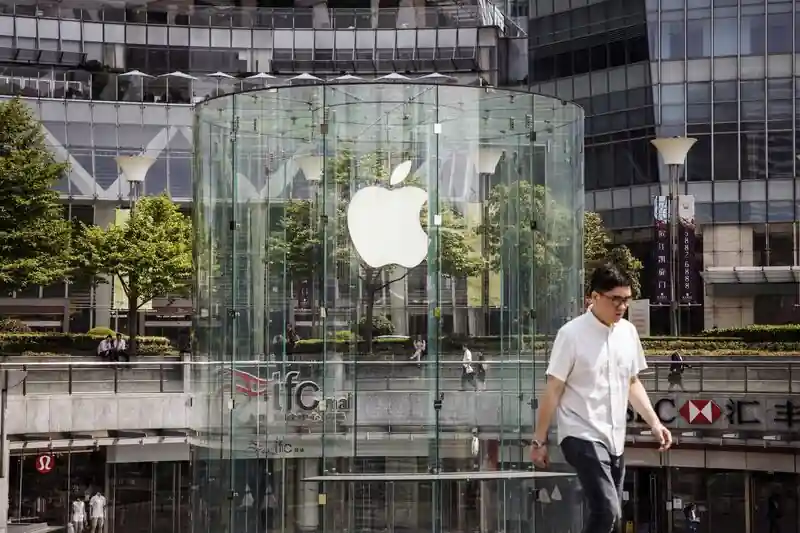 Apple to Expand Retail Presence in China and Revamp Stores in the US