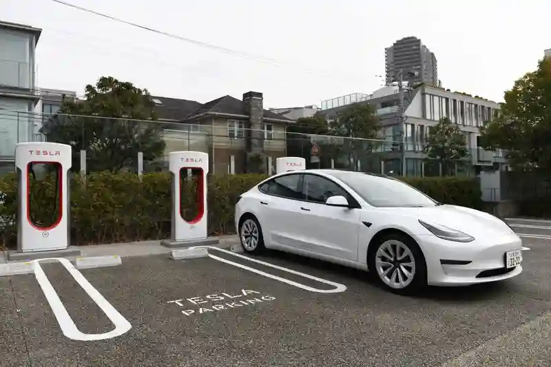 Die volle Steuergutschrift in Höhe von 7.500 US-Dollar ist jetzt für alle Tesla Model 3-Fahrzeuge verfügbar. 