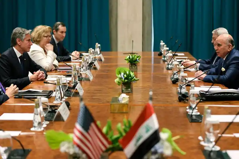 Funzionari iracheni e statunitensi negoziano importanti accordi di pagamento per i debiti del gas iraniano
