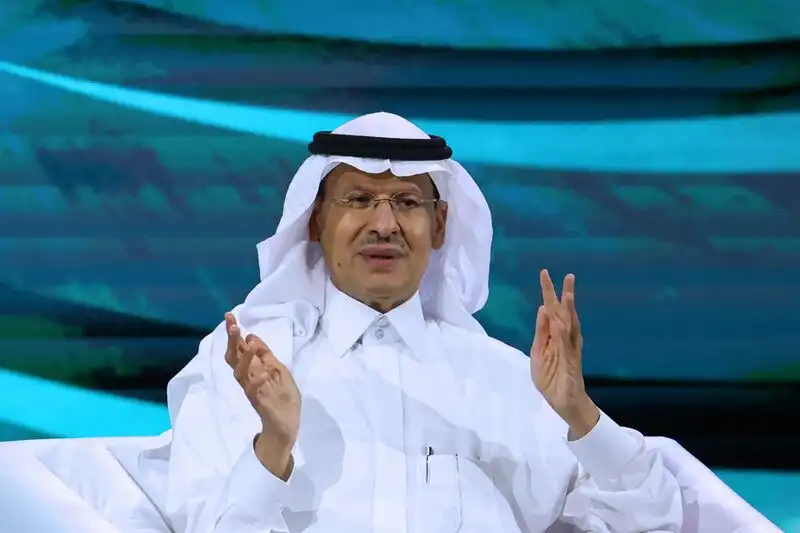 I commercianti di petrolio sono coraggiosi per sfidare il dominio dell'Arabia Saudita sul mercato
