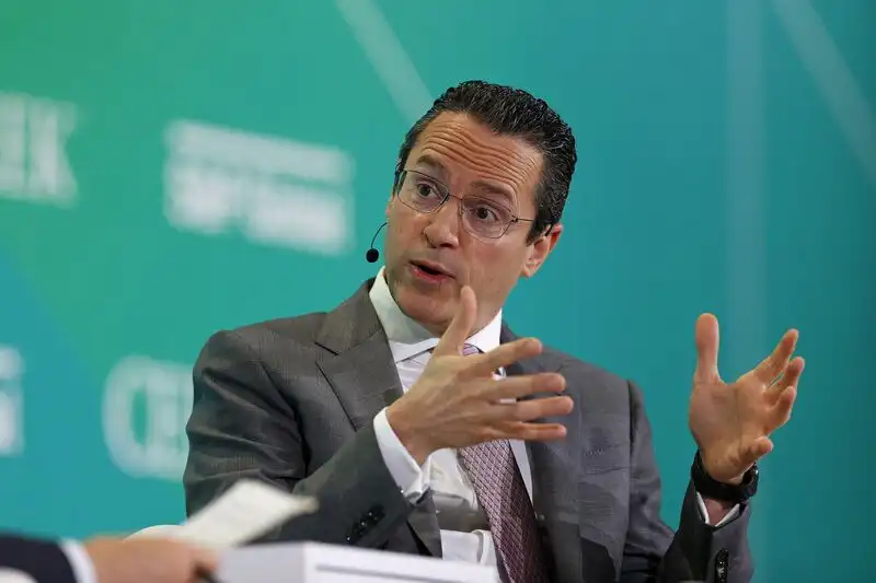 Shell's CEO Introduces New Plan Paving the Way for a Sustainable Future for Natural Gas