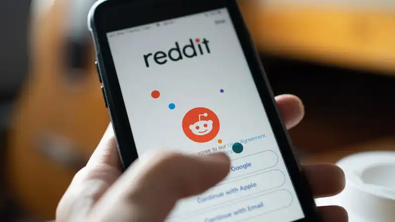 Reddit communities stage blackout to oppose company's controversial new policy.