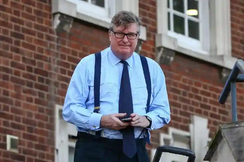 MPs urge UK regulator to provide clarity on Odey investigation.