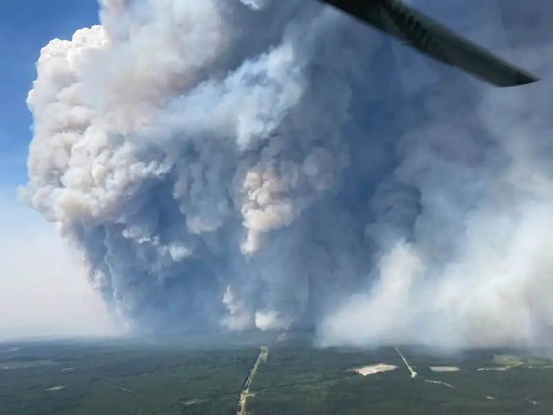 Il Midwest degli Stati Uniti è coperto dal fumo degli incendi mentre la costa orientale rimane inalterata. 