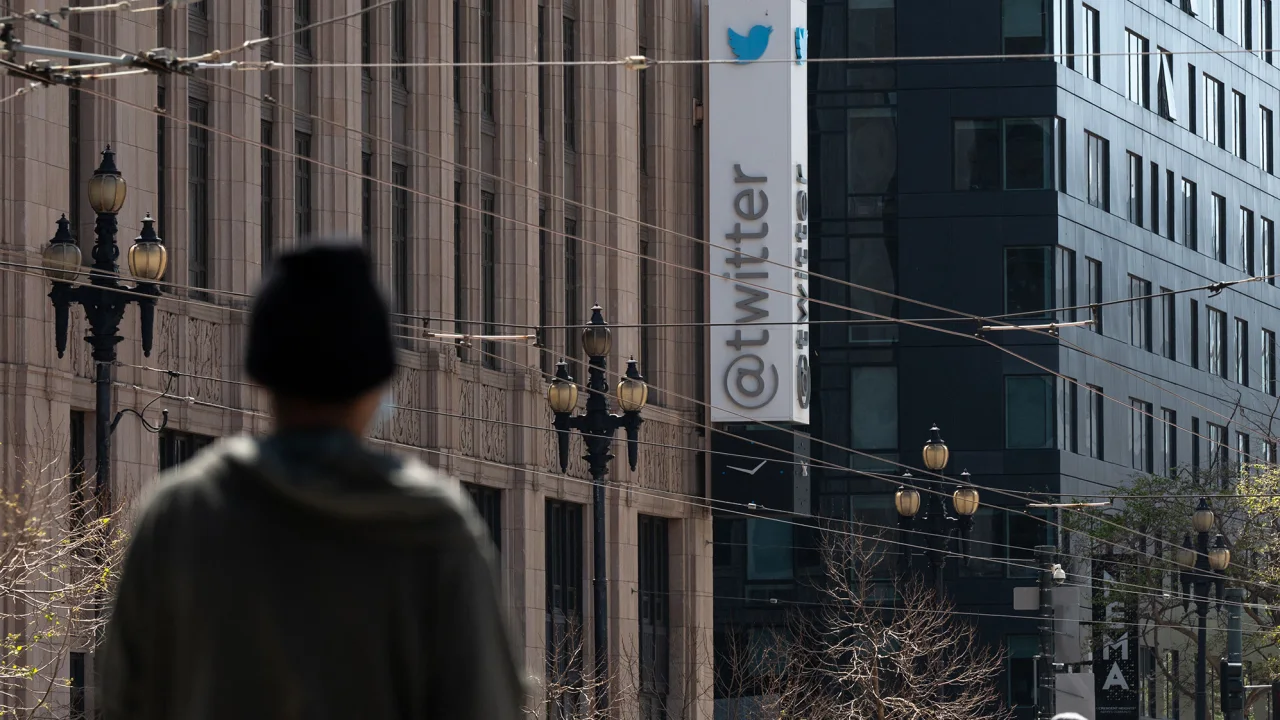 音乐出版商以涉嫌违反版权法为由对 Twitter 提起 2.5 亿美元的诉讼。 