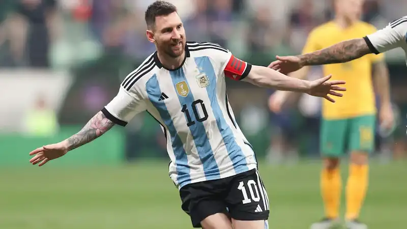 Lionel Messi pobił swój rekord życiowy, zdobywając zapierającą dech w piersiach bramkę w zaledwie 79 sekundzie gry