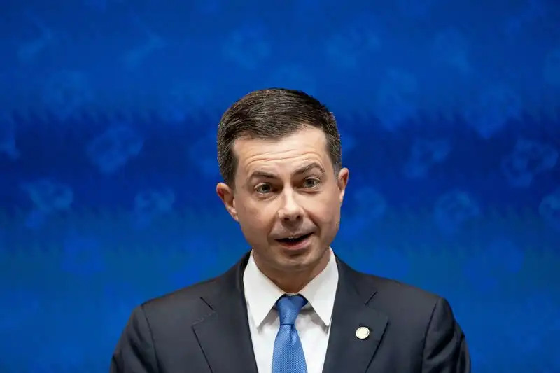 US Transportation Secretary Aims to Challenge China's Dominance in EV Batteries.