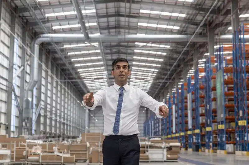 Halfway Through his Tenure, Sunak's Promises for the UK Hang in the Balance