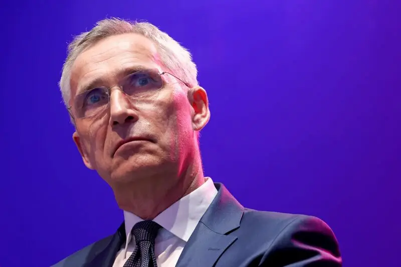 La NATO rinnova la leadership di Stoltenberg per un altro anno