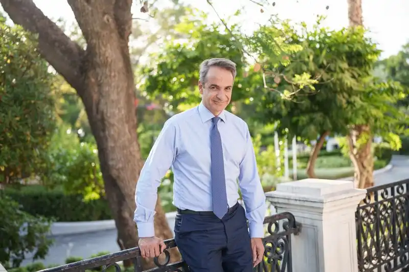 Mitsotakis Intensifies Efforts to Leave Greek Crisis in the Past