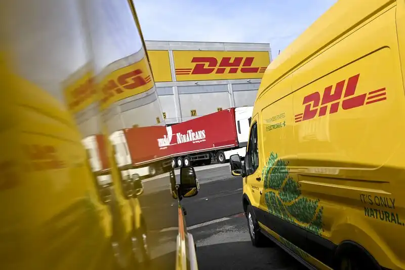 DHL Installs Out Over 400 PowerFlex Chargers to Support Its Electric Van Fleet