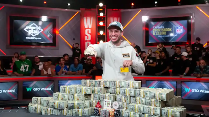 Daniel Weinman ได้รับชัยชนะใน World Series of Poker สร้างสถิติใหม่ด้วยเงิน 12 ดอลลาร์ ชัยชนะ 1