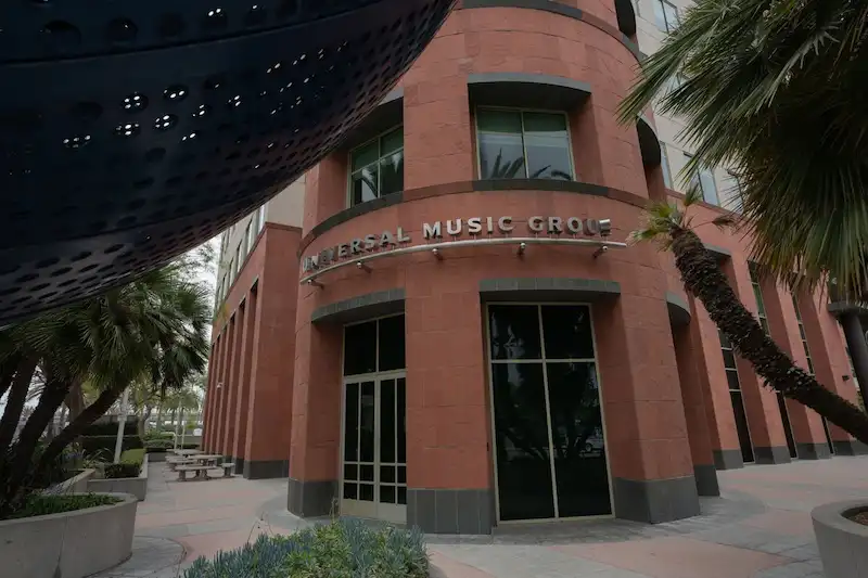I ricavi di Universal Music superano le aspettative con una forte crescita della musica registrata