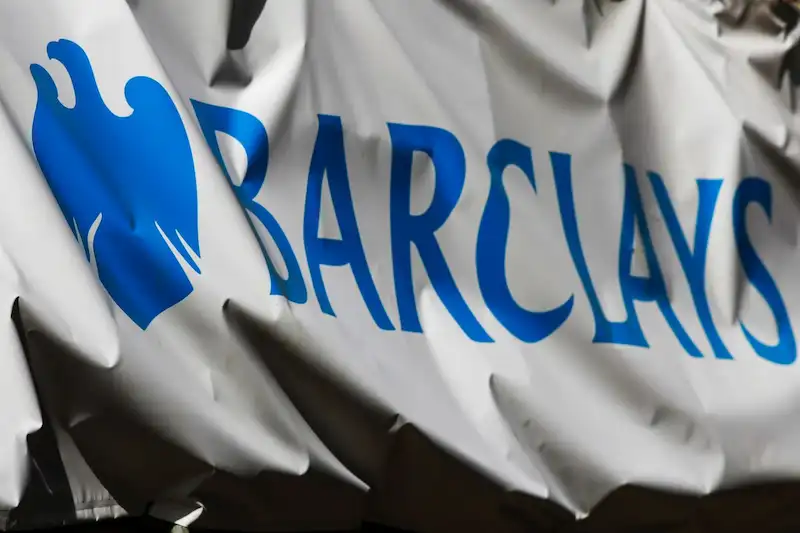 Barclays considers relocating European headquarters to Paris instead of Dublin