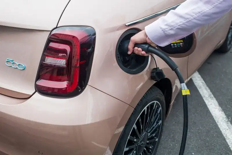 Stellantis svela la conveniente Panda EV per competere con Renault e BYD a meno di 25.000 euro