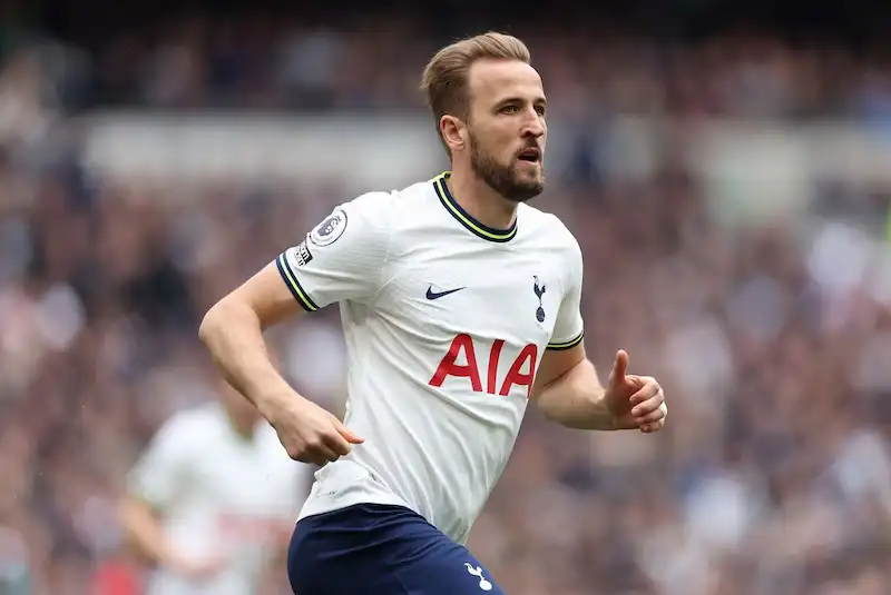 İngiltere Kaptanı Kane, Spurs'a Duygusal Veda Eden Bayern Münih'e Katıldı