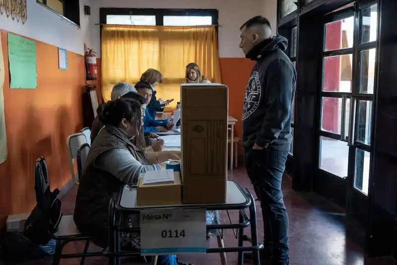 Die entscheidenden Vorwahlen in Argentinien verstärken die Marktangst
