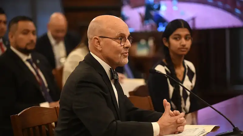 L'Illinois applica una nuova legislazione che impone ai genitori di fornire un risarcimento ai bambini che influenzano