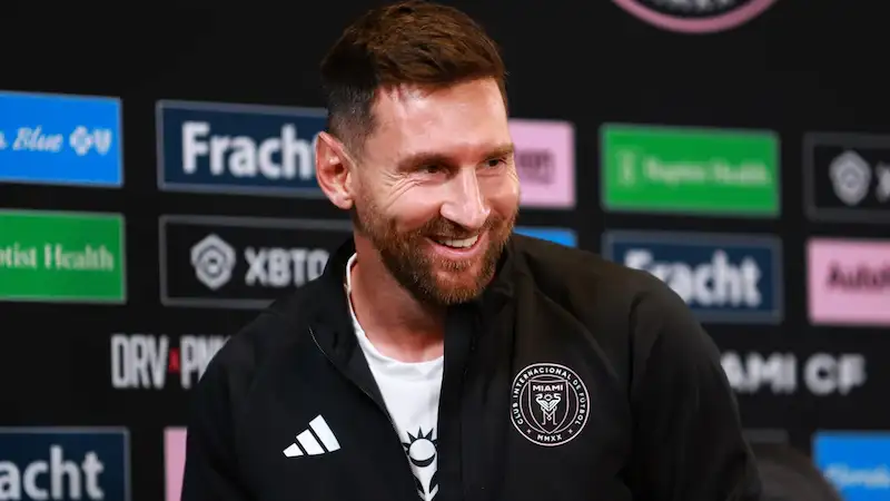 リオネル・メッシは、チームがクラブ史上初のタイトルに近づく中、インテル・マイアミを選んだ決断を喜んだ。 