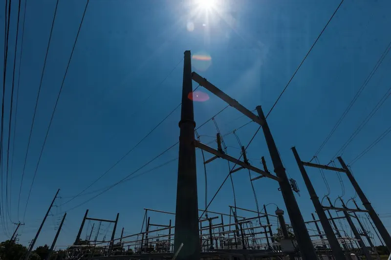 Texas Power Grid ถูกผลักดันไปสู่ขีดจำกัดเนื่องจากความร้อนแรงอย่างไม่หยุดยั้งเป็นวันที่สองติดต่อกั