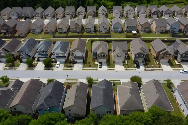 US Homebuyers Face Further Challenges as Mortgage Rates Reach 7%