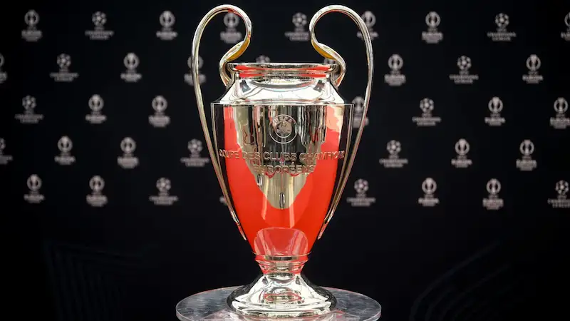 Sorteggio impegnativo della Champions League: il Paris Saint-Germain finisce nel girone della morte mentre Harry Kane torna in Inghilterra. 