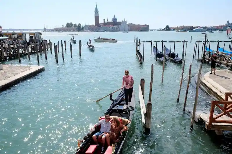 Venice to implement visitor entry fee from next year