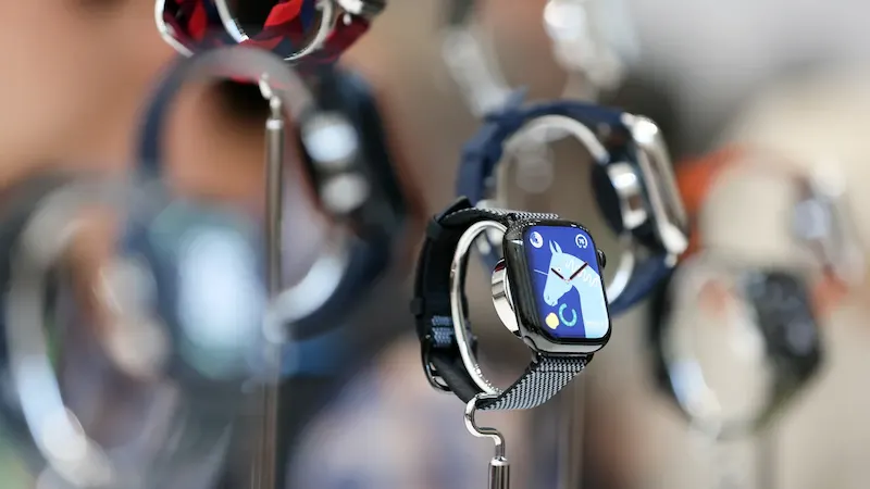Apple Watch wprowadza innowacyjną funkcję sterowania gestami w przypadku stukania w powietrze