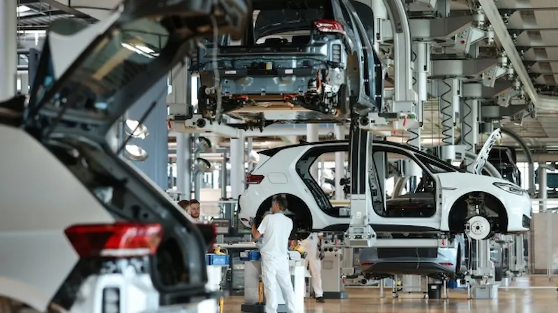 Volkswagen Slashes Electric Vehicle Production at German Facilities due to Plummeting Demand