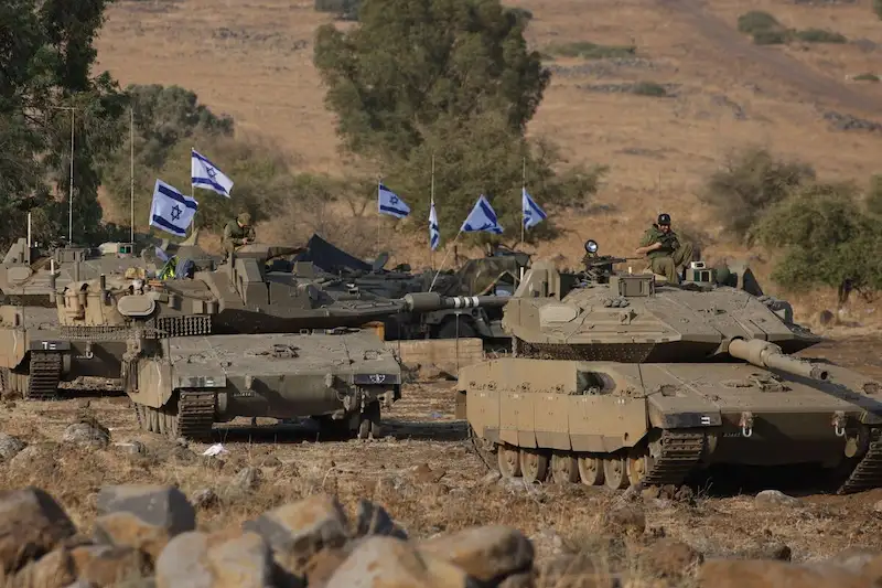 Inizialmente Israele segnala una violazione dello spazio aereo nel nord, ma in seguito rivela che si trattava di un falso allarme. 