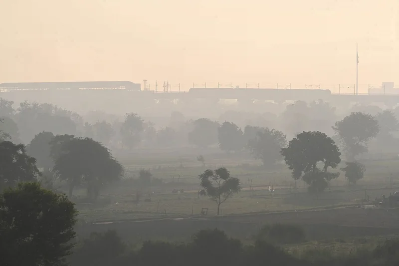 Delhi's Air Emerges as Most Toxic Worldwide due to Farm Fires and Lack of Wind