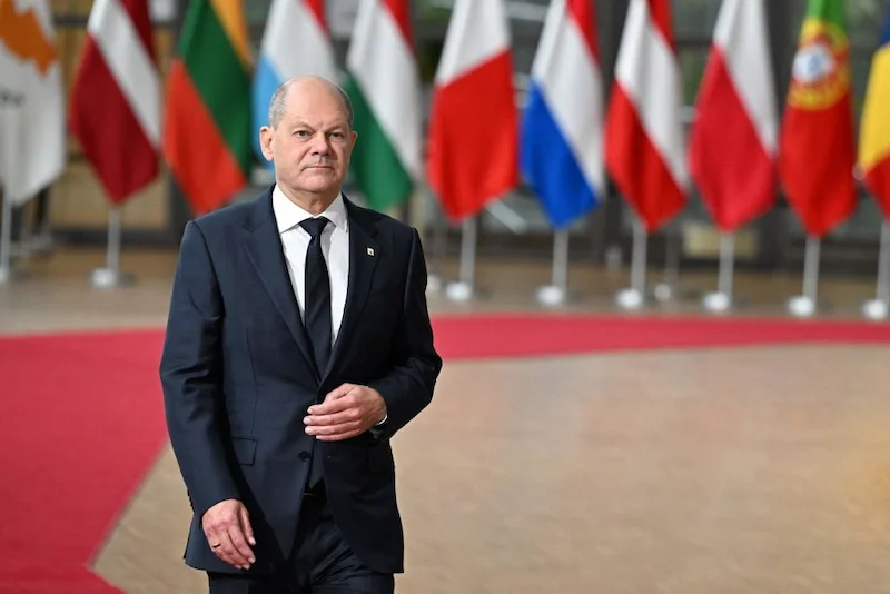 EU Leaders Urged by Scholz to Make Difficult Spending Decisions