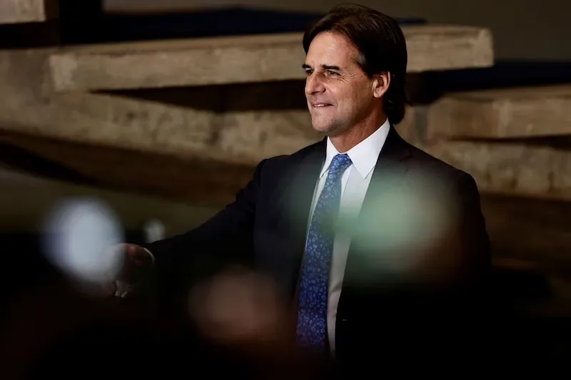 Resignations in Uruguay Government Amidst Investigation of Passport Scandal