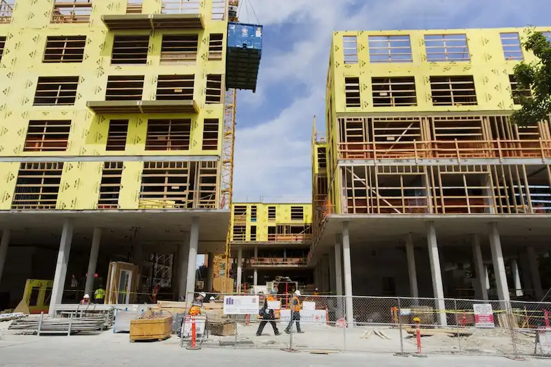Seattle considera di aumentare significativamente il prelievo sulla proprietà per affrontare la crisi immobiliare