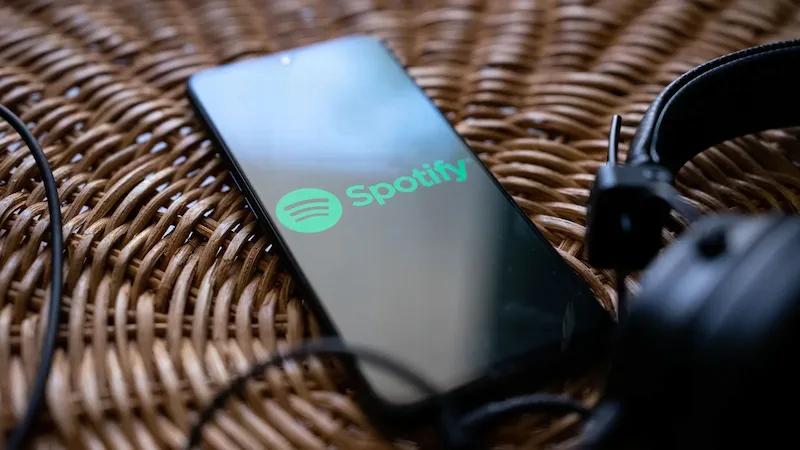 Spotify's Workforce Cut Fuels AI Focus and Investor Enthusiasm