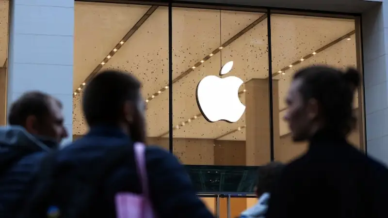 EU Antitrust Order Puts Apple's App Store Battle with Spotify at Risk