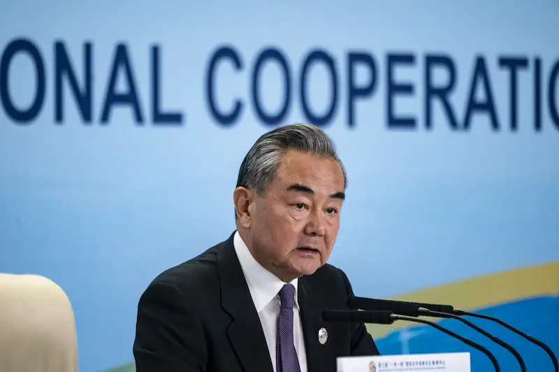 China issues warning on strained Philippines relations