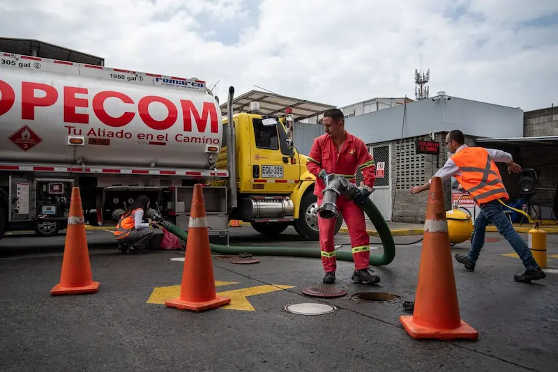 Il presidente della Colombia Petro afferma il sostegno al mantenimento dei sussidi per il gasolio