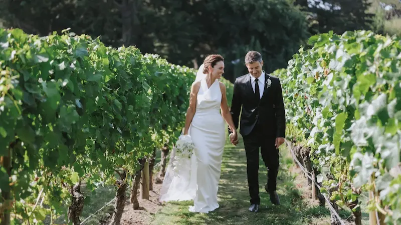 L'ex primo ministro neozelandese Jacinda Ardern si sposa con il suo compagno di lunga data. 
