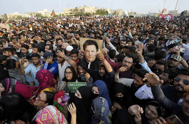 Internet outage during rally by Imran Khan's party shakes Pakistan