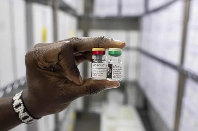 Il Camerun rompe le barriere con la prima distribuzione di routine di un vaccino contro la malaria al mondo